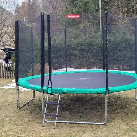 Chata Claudia Zazriva